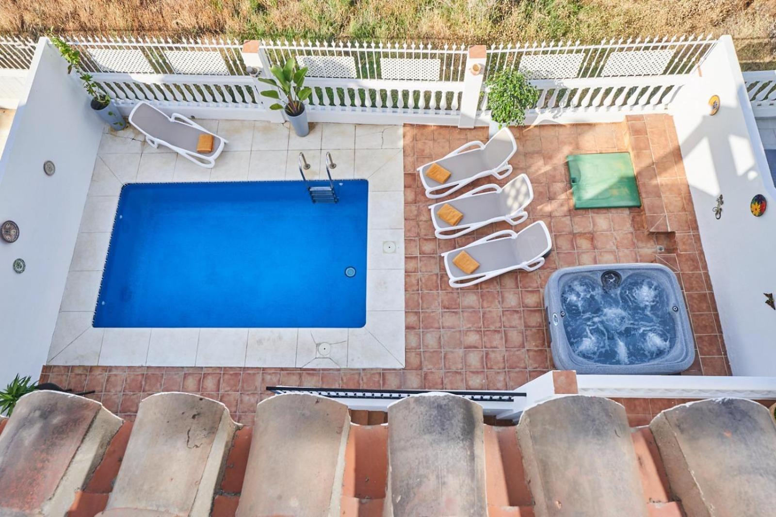 Villa Pura - Private Jacuzzi & Heated Pool Nerja Eksteriør bilde